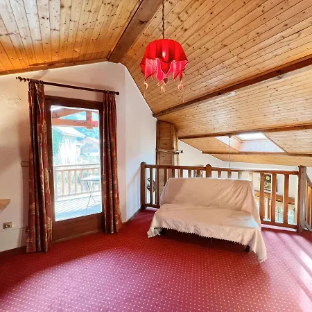 Chalet Chalet Chaleureux Avec Jardin, Terrasse Et Cheminee, Au Coeur De Et Proche De La Navette Ski - Fr-1-624-17 *